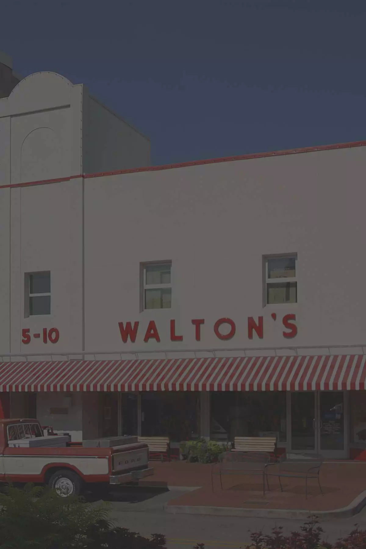 web-books-amazon-walmart-walton