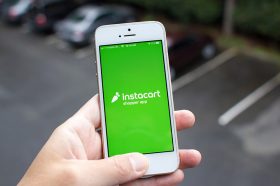 Walmart Partners With Instacart for Same-Day Grocery Delivery